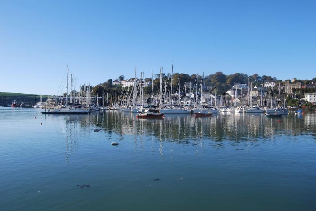 Coastal Chic Waterfront Studio Hotel Kinsale Buitenkant foto